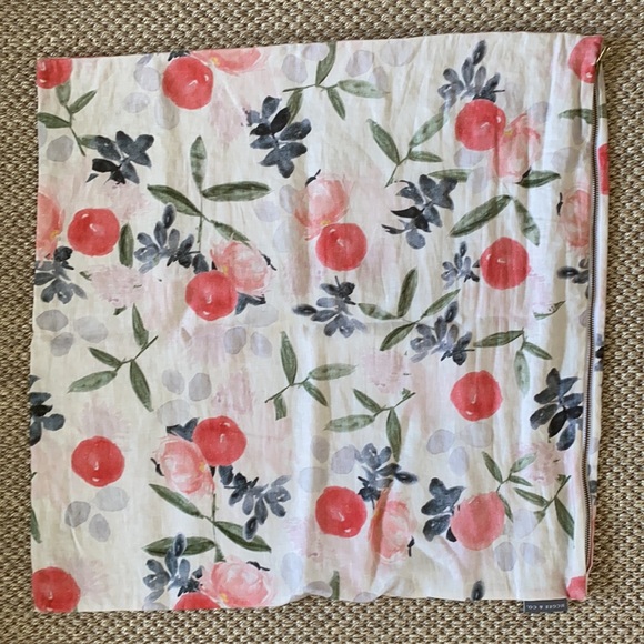 TWO STUDIO MCGEE PILLOW COVER 24x24 - Picture 5 of 8